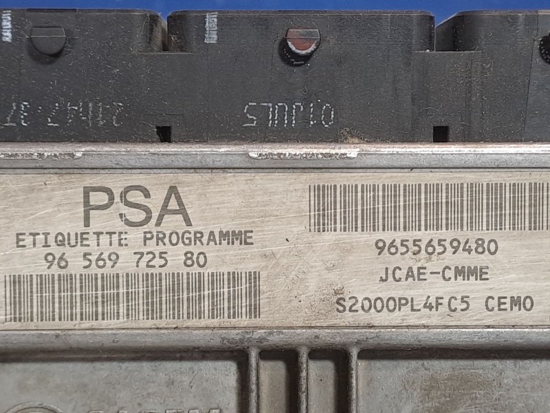 Recambio de centralita motor uce para peugeot 206 berlina e-music referencia OEM IAM 9656972580 9655659580  Recambio de centralita motor uce para peugeot 206 berlina e-music referencia OEM IAM 9656972580 9655659580