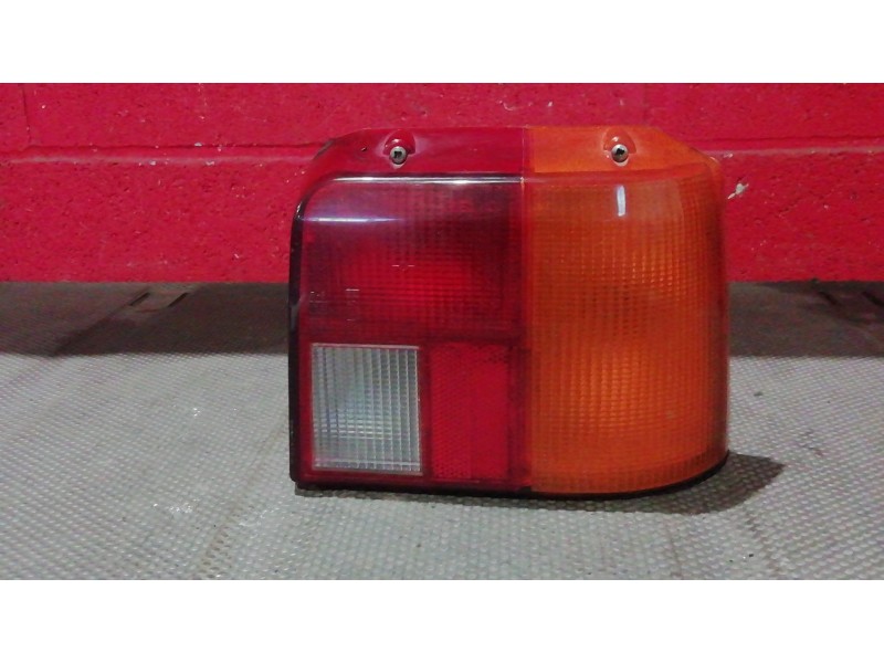 Recambio de piloto trasero derecho para peugeot 205 205 gl 1.1 referencia OEM IAM   