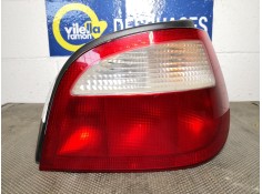 Recambio de piloto trasero derecho para reanult megane referencia OEM IAM 7700428321