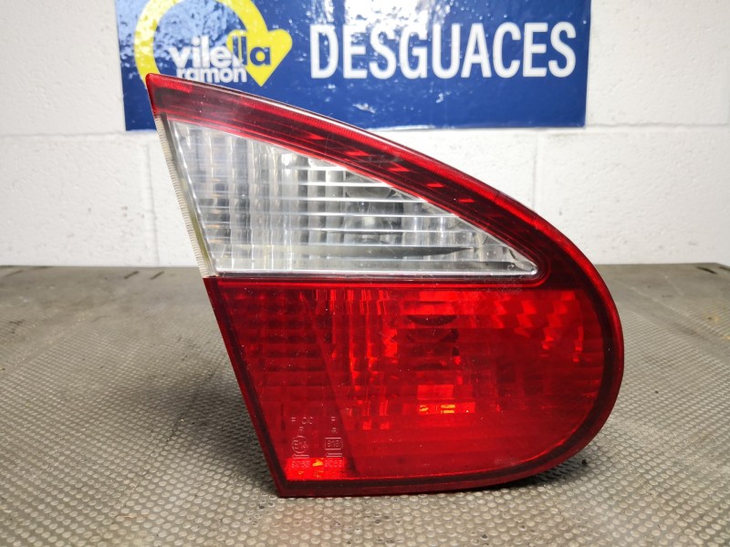 Recambio de piloto porton izquierdo para daewoo lanos referencia OEM IAM   