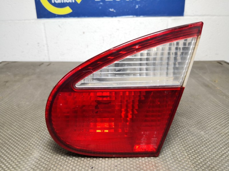 Recambio de piloto porton derecho para daewoo lanos referencia OEM IAM   