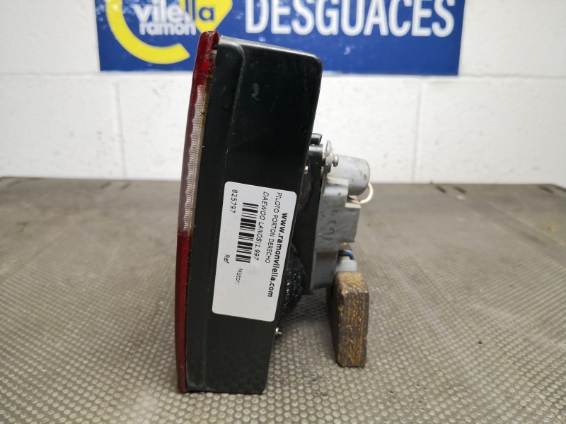 Recambio de piloto porton derecho para daewoo lanos referencia OEM IAM   