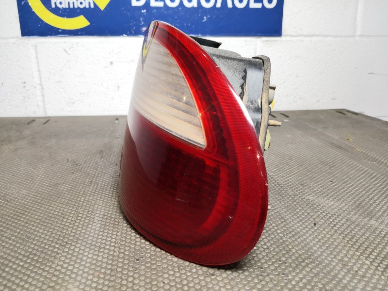 Recambio de piloto trasero derecho para daewoo lanos referencia OEM IAM   