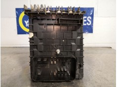Recambio de caja reles fusibles para volkswagen golf v berlina (1k1) 1.9 tdi | 0.03 - ... 1.9 tdi | 0.03 - ... referencia OEM IA 2