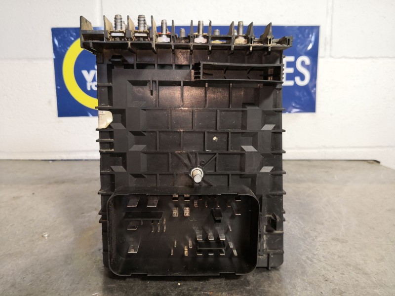 Recambio de caja reles fusibles para volkswagen golf v berlina (1k1) 1.9 tdi | 0.03 - ... 1.9 tdi | 0.03 - ... referencia OEM IA