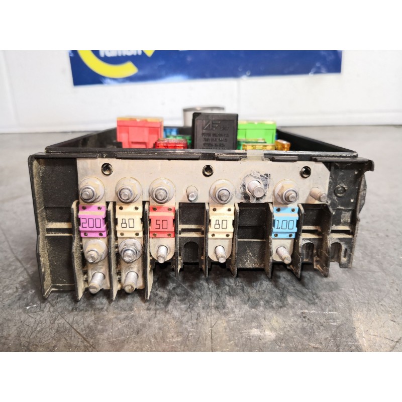 Recambio de caja reles fusibles para volkswagen golf v berlina (1k1) 1.9 tdi | 0.03 - ... 1.9 tdi | 0.03 - ... referencia OEM IA