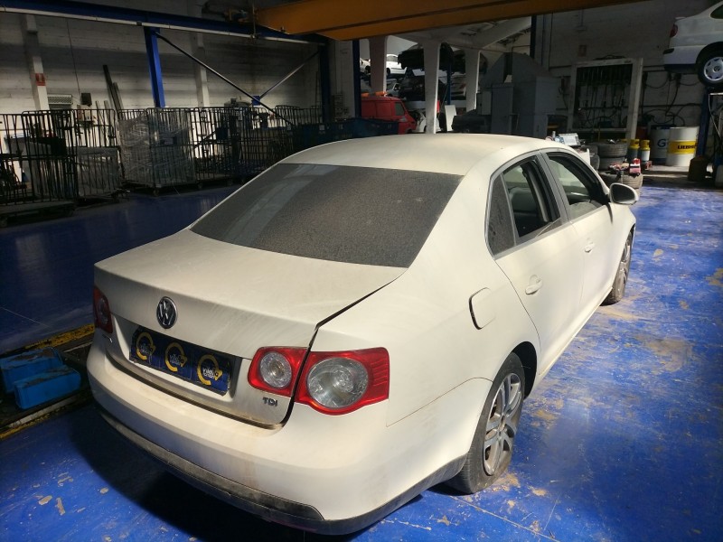 volkswagen jetta (1k2)  | 0.05 - ... del año 2005