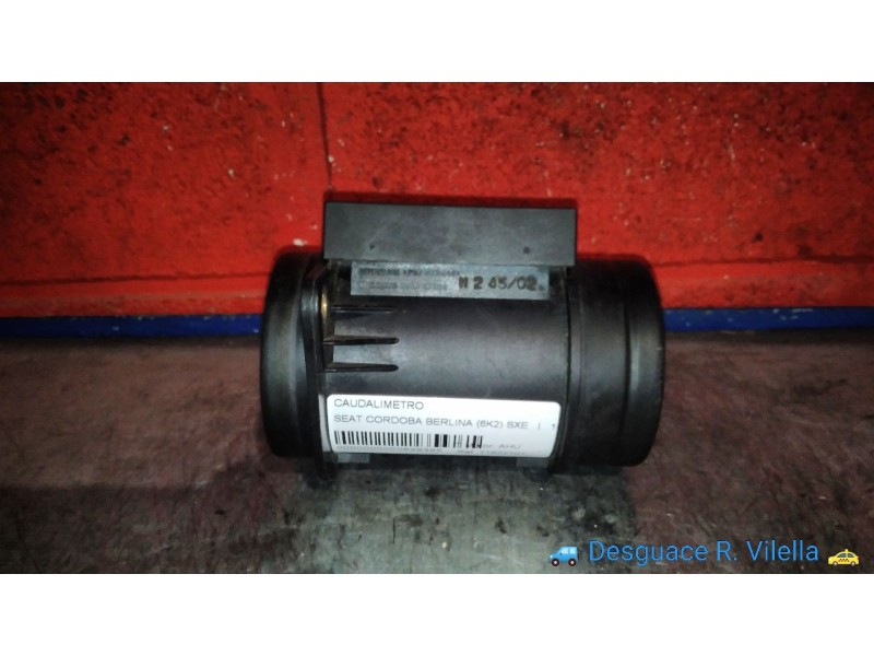 Recambio de caudalimetro para seat cordoba berlina (6k2) sxe | 10.96 - ... sxe | 10.96 - ... referencia OEM IAM 71822101 0749064