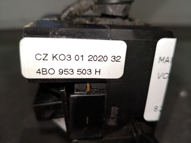 Recambio de mando limpia para volkswagen golf 1.9 tdi conceptline referencia OEM IAM 4B0953503H  