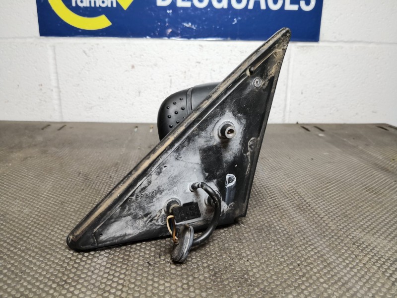 Recambio de retrovisor derecho para bmw serie 3 berlina (e36) 1.6 316i referencia OEM IAM ELECTRIC   Recambio de retrovisor derecho para bmw serie 3 berlina (e36) 1.6 316i referencia OEM IAM ELECTRIC