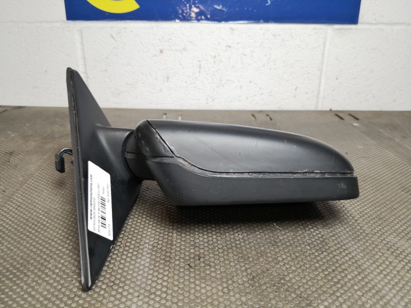 Recambio de retrovisor derecho para bmw serie 3 berlina (e36) 1.6 316i referencia OEM IAM ELECTRIC   Recambio de retrovisor derecho para bmw serie 3 berlina (e36) 1.6 316i referencia OEM IAM ELECTRIC
