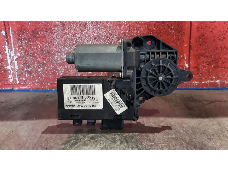 Recambio de motor elevalunas delantero izquierdo para peugeot 307 break / sw (s1)  | ...  | ... referencia OEM IAM 9637130580 99