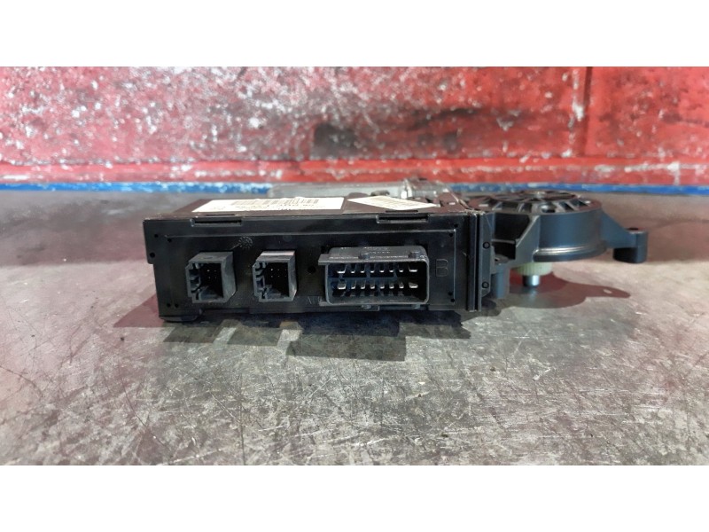 Recambio de motor elevalunas delantero izquierdo para peugeot 307 break / sw (s1)  | ...  | ... referencia OEM IAM 9637130580 99