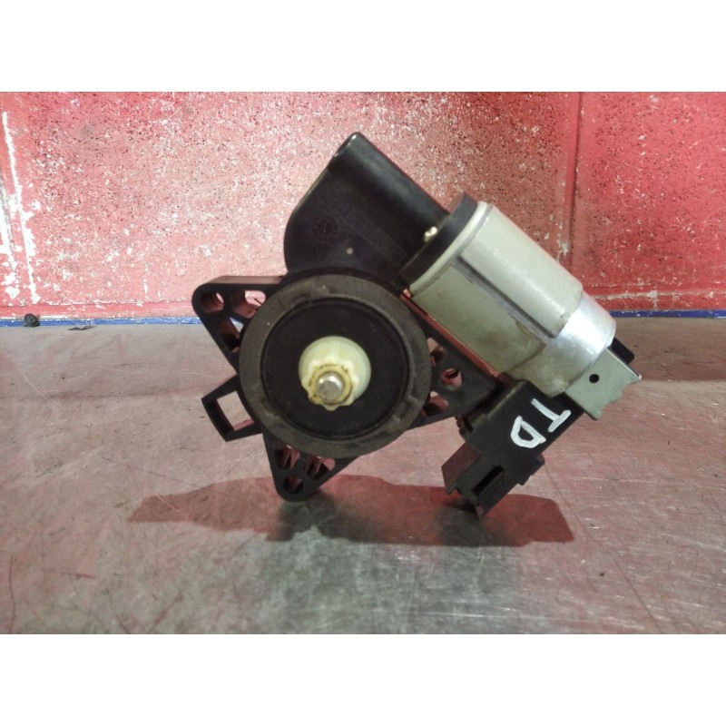 Recambio de motor elevalunas trasero derecho para mazda 6 berlina (gg) 2.0 diesel cat | 0.02 - ... 2.0 diesel cat | 0.02 - ... r