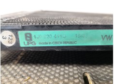 Recambio de condensador radiador aire acondicionado para volkswagen golf 1.9 tdi conceptline referencia OEM IAM 1J0820411D   2