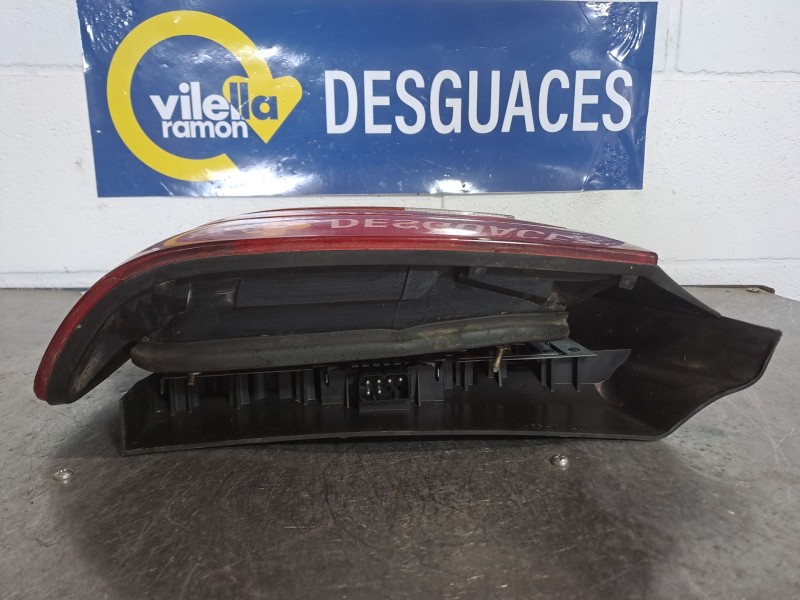 Recambio de piloto trasero izquierdo para bmw serie 3 compacto (e36) 1.6 cat referencia OEM IAM    Recambio de piloto trasero izquierdo para bmw serie 3 compacto (e36) 1.6 cat referencia OEM IAM