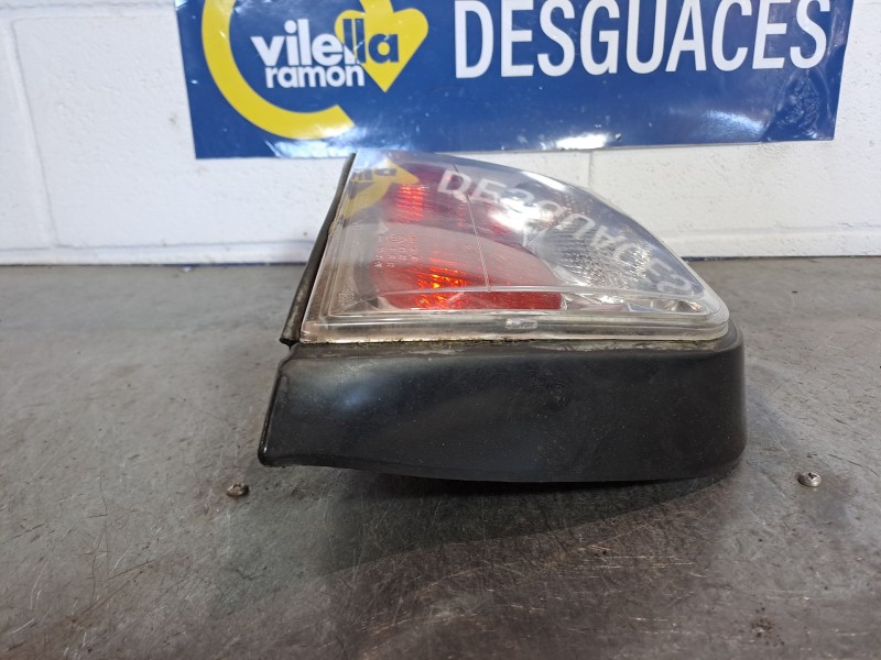 Recambio de piloto trasero izquierdo para bmw serie 3 berlina (e36) 1.6 316i referencia OEM IAM    Recambio de piloto trasero izquierdo para bmw serie 3 berlina (e36) 1.6 316i referencia OEM IAM