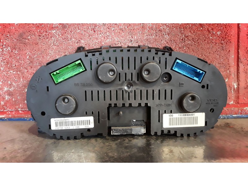 Recambio de cuadro instrumentos para seat cordoba berlina (6k2) 1.6 | 0.93 - ... 1.6 | 0.93 - ... referencia OEM IAM 6K0920850  