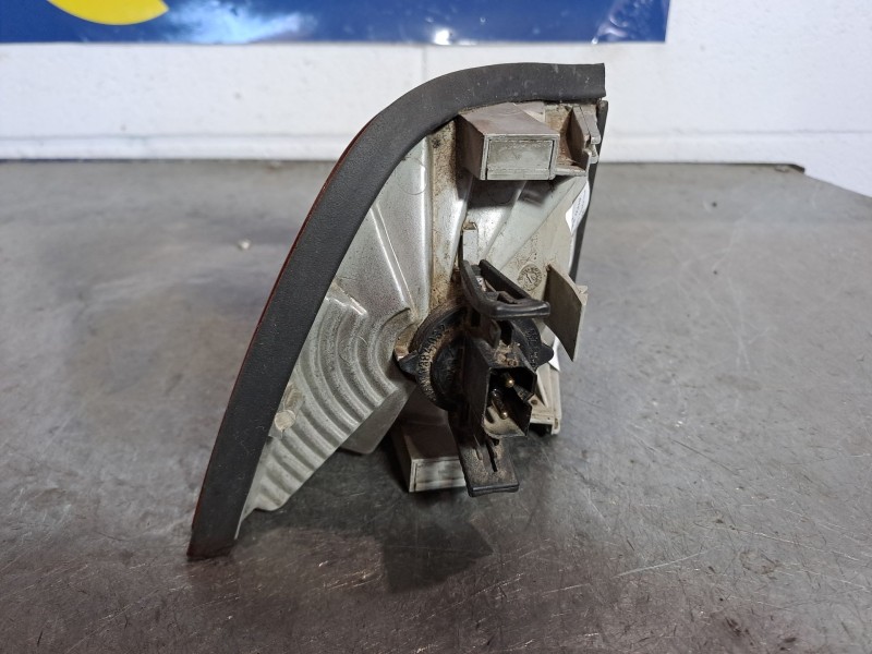 Recambio de piloto delantero izquierdo para bmw serie 3 berlina (e36) 1.6 316i referencia OEM IAM   