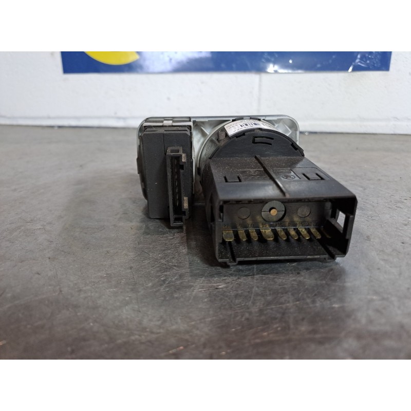 Recambio de mando luces para seat cordoba berlina (6k2) 1.9 tdi | 0.99 - 0.03 1.9 tdi | 0.99 - 0.03 referencia OEM IAM 6K1941531