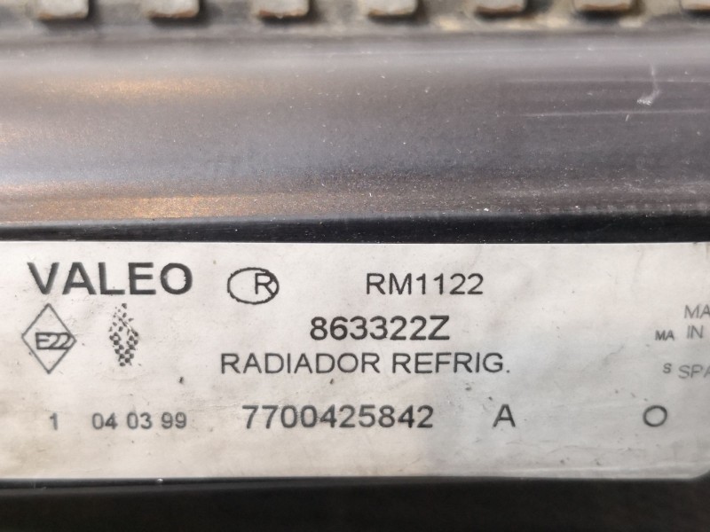 Recambio de radiador agua para reanult megane referencia OEM IAM 7700425842 RM1122  Recambio de radiador agua para reanult megane referencia OEM IAM 7700425842 RM1122