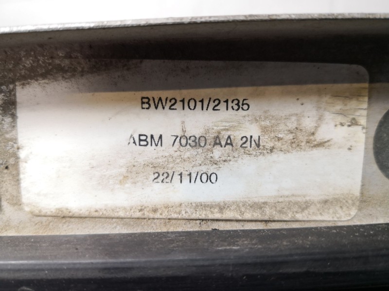 Recambio de radiador agua para bmw serie 3 berlina (e36) 1.6 316i referencia OEM IAM    Recambio de radiador agua para bmw serie 3 berlina (e36) 1.6 316i referencia OEM IAM