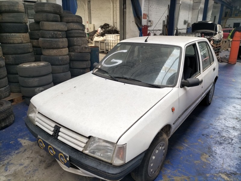 peugeot 205 berlina 1.4 generation | 02.83 - 12.98 del año 1983
