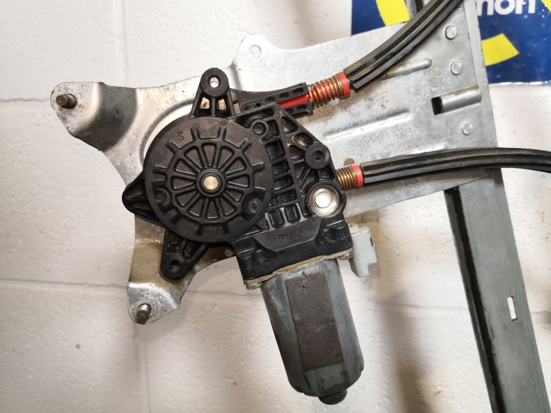 Recambio de elevalunas delantero derecho para citroen xsara picasso 2.0 hdi referencia OEM IAM   