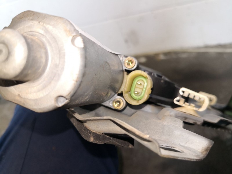 Recambio de elevalunas trasero derecho para renault laguna (b56) 1.9 dci diesel cat referencia OEM IAM    Recambio de elevalunas trasero derecho para renault laguna (b56) 1.9 dci diesel cat referencia OEM IAM