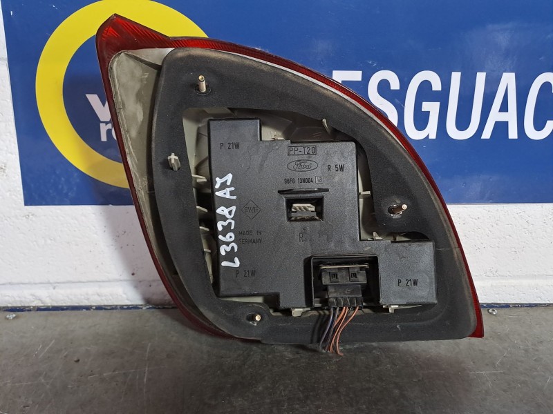 Recambio de piloto trasero derecho para ford fiesta berlina (dx) 1.8 diesel cat referencia OEM IAM   