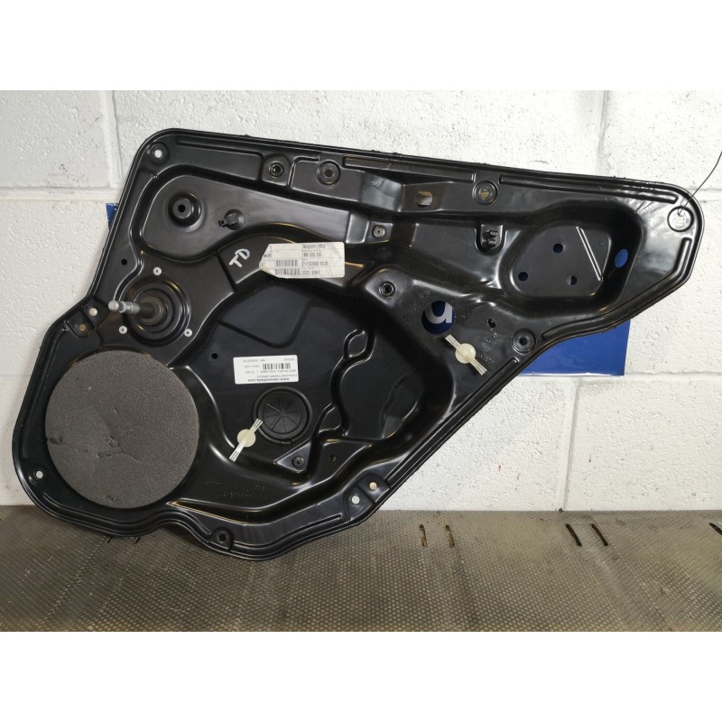 Recambio de elevalunas trasero derecho para seat toledo (1m2) stella | 01.99 - 12.00 stella | 01.99 - 12.00 referencia OEM IAM 1