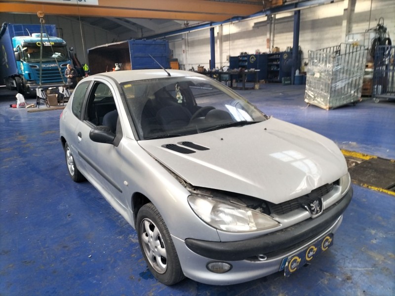 peugeot 206 berlina del año 2002 peugeot 206 berlina del año 2002
