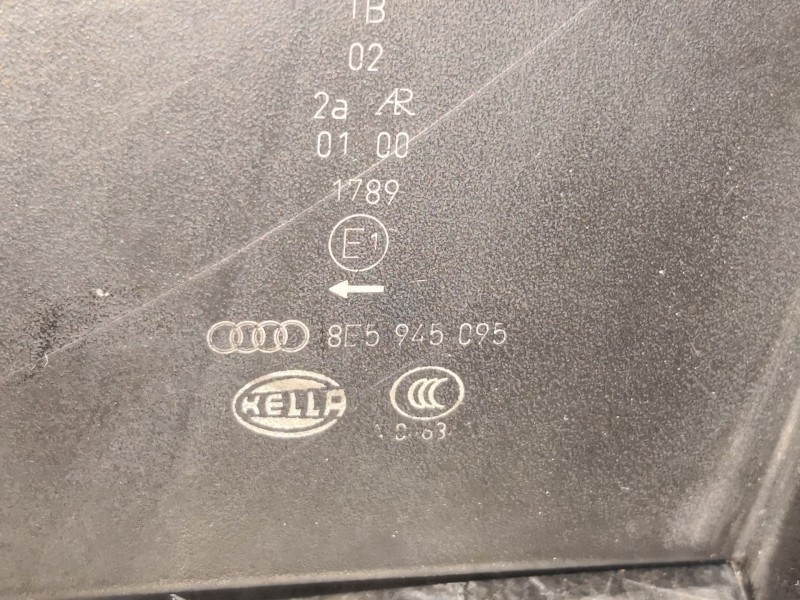 Recambio de piloto trasero izquierdo para audi a4 berlina (8e) 2.0 tdi referencia OEM IAM 8E5945095   Recambio de piloto trasero izquierdo para audi a4 berlina (8e) 2.0 tdi referencia OEM IAM 8E5945095