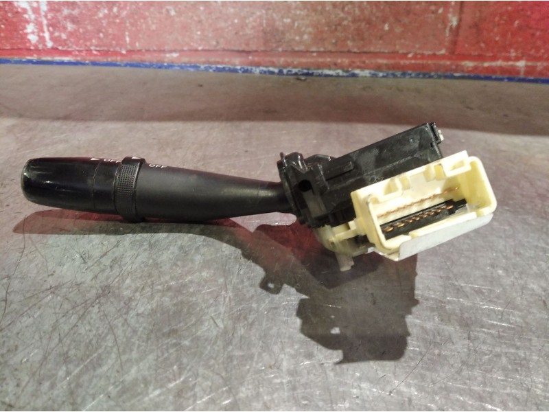 Recambio de mando luces para mazda 6 berlina (gg) 2.0 diesel cat | 0.02 - ... 2.0 diesel cat | 0.02 - ... referencia OEM IAM   