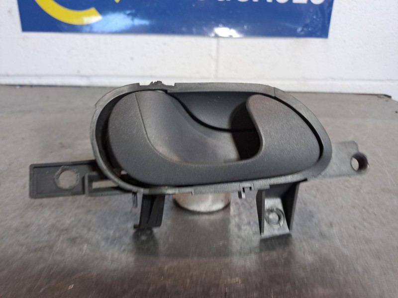 Recambio de maneta interior delantera izquierda para citroen evasion 2.0 hdi exclusive referencia OEM IAM   