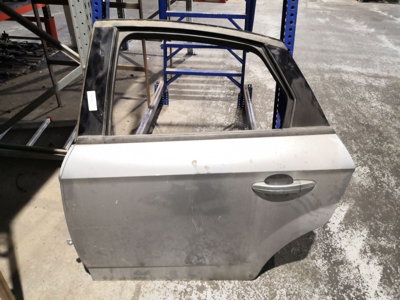 Recambio de puerta trasera izquierda para ford mondeo ber. (ca2)  | 0.07 - ...  | 0.07 - ... referencia OEM IAM    Recambio de puerta trasera izquierda para ford mondeo ber. (ca2)  | 0.07 - ...  | 0.07 - ... referencia OEM IAM