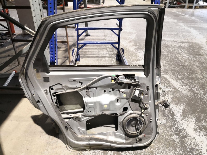Recambio de puerta trasera izquierda para ford mondeo ber. (ca2)  | 0.07 - ...  | 0.07 - ... referencia OEM IAM    Recambio de puerta trasera izquierda para ford mondeo ber. (ca2)  | 0.07 - ...  | 0.07 - ... referencia OEM IAM