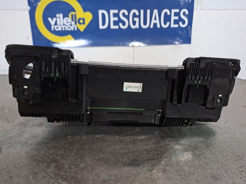 Recambio de cuadro instrumentos para audi a4 berlina (8e) 2.0 tdi referencia OEM IAM 8E0920901H 0263626408  Recambio de cuadro instrumentos para audi a4 berlina (8e) 2.0 tdi referencia OEM IAM 8E0920901H 0263626408