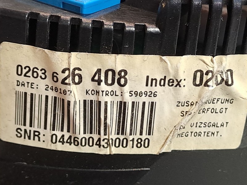 Recambio de cuadro instrumentos para audi a4 berlina (8e) 2.0 tdi referencia OEM IAM 8E0920901H 0263626408  Recambio de cuadro instrumentos para audi a4 berlina (8e) 2.0 tdi referencia OEM IAM 8E0920901H 0263626408