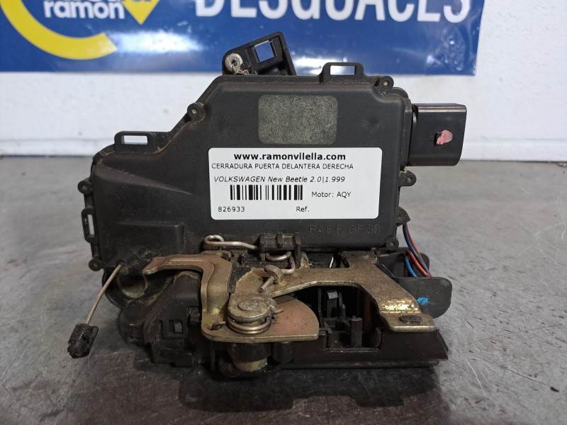 Recambio de cerradura puerta delantera derecha para volkswagen new beetle 2.0 referencia OEM IAM   