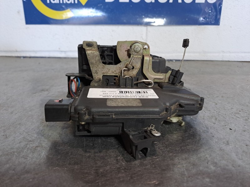 Recambio de cerradura puerta delantera derecha para volkswagen new beetle 2.0 referencia OEM IAM   