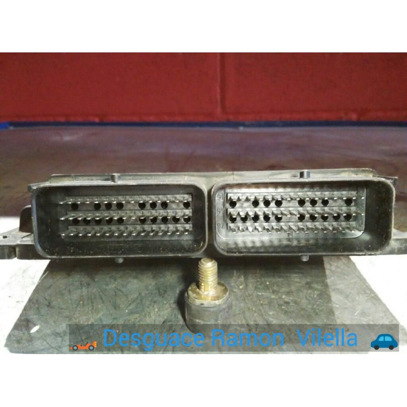 Recambio de centralita motor uce para renault clio ii fase i (b/cbo) 1.9 d | 0.98 - ... 1.9 d | 0.98 - ... referencia OEM IAM 82