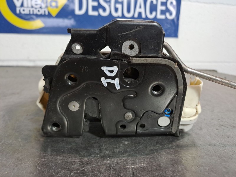 Recambio de cerradura puerta delantera izquierda para audi a4 berlina (8e) 2.0 tdi referencia OEM IAM    Recambio de cerradura puerta delantera izquierda para audi a4 berlina (8e) 2.0 tdi referencia OEM IAM