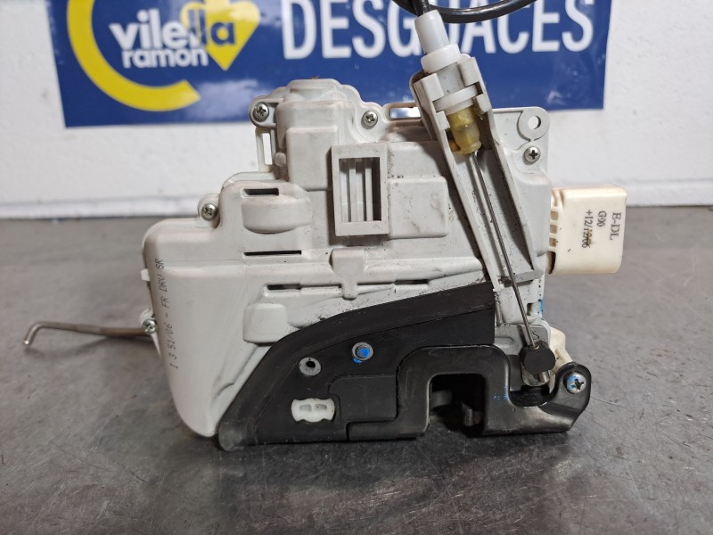 Recambio de cerradura puerta delantera izquierda para audi a4 berlina (8e) 2.0 tdi referencia OEM IAM    Recambio de cerradura puerta delantera izquierda para audi a4 berlina (8e) 2.0 tdi referencia OEM IAM