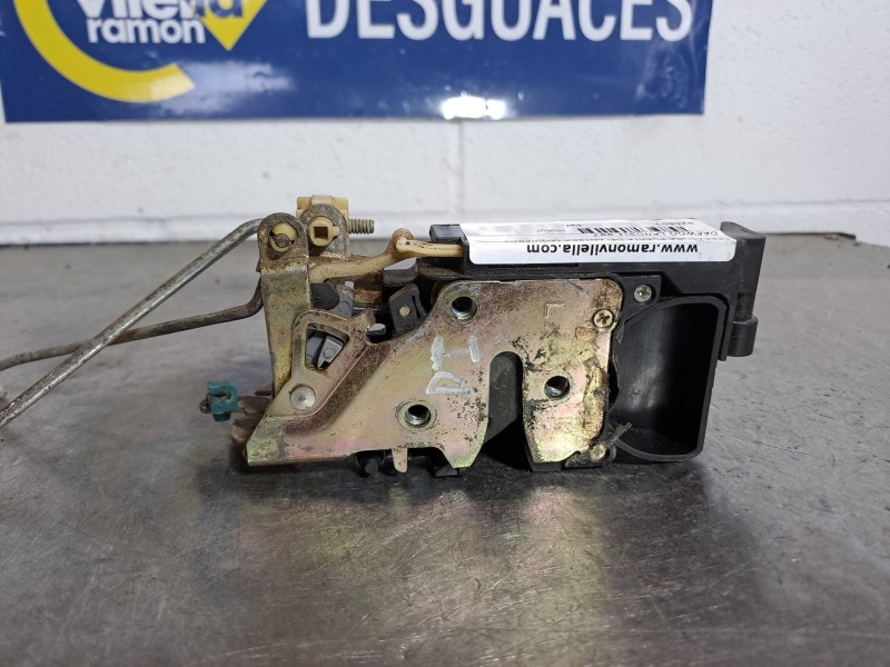 Recambio de cerradura puerta delantera izquierda para daewoo lanos referencia OEM IAM    Recambio de cerradura puerta delantera izquierda para daewoo lanos referencia OEM IAM