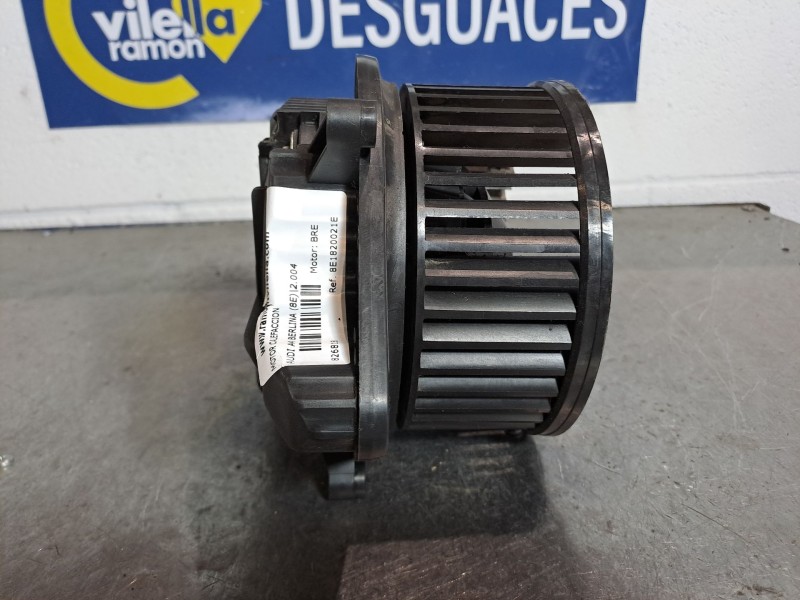 Recambio de motor calefaccion para audi a4 berlina (8e) 2.0 tdi referencia OEM IAM 8E1820021E 983692C  Recambio de motor calefaccion para audi a4 berlina (8e) 2.0 tdi referencia OEM IAM 8E1820021E 983692C