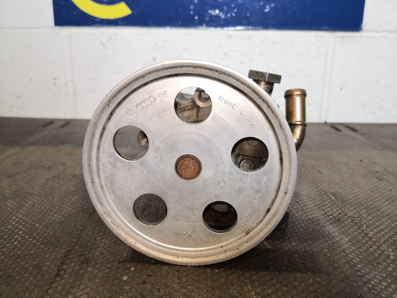 Recambio de bomba direccion para audi a4 berlina (8e) 1.8 20v turbo referencia OEM IAM 8E0145153ES   Recambio de bomba direccion para audi a4 berlina (8e) 1.8 20v turbo referencia OEM IAM 8E0145153ES