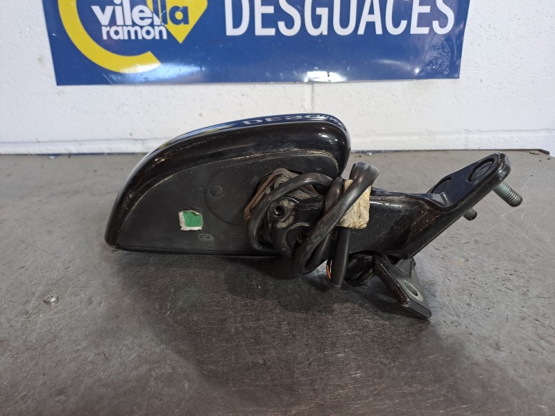 Recambio de retrovisor derecho para volkswagen new beetle 2.0 referencia OEM IAM ELECTRIC  
