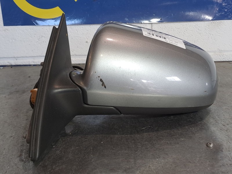 Recambio de retrovisor izquierdo para audi a4 berlina (8e) 2.0 tdi referencia OEM IAM ELECTRIC   Recambio de retrovisor izquierdo para audi a4 berlina (8e) 2.0 tdi referencia OEM IAM ELECTRIC