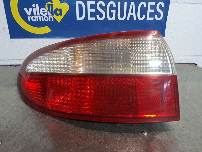 Recambio de piloto trasero izquierdo para daewoo lanos referencia OEM IAM   